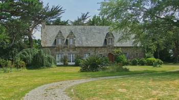 Moderniser une maison ancienne sans exploser le budget — guide travaux RenoMigo