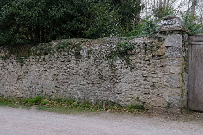 Consolider un mur qui penche — illustration RenoMigo