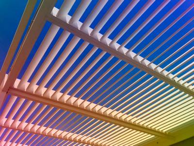 Chantier de une pergola en aluminium
