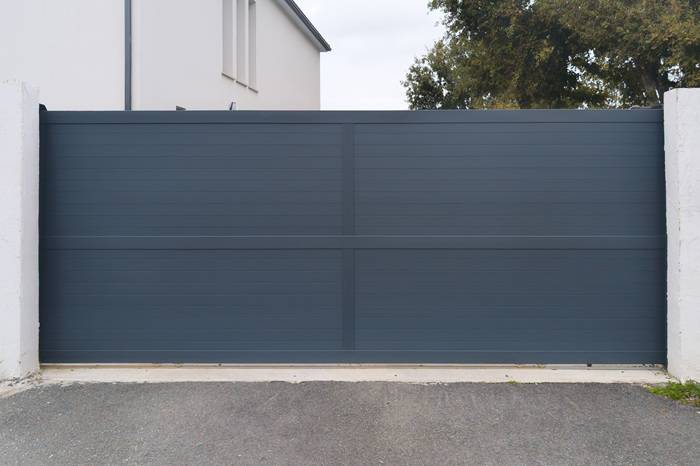 Portail coulissant de 5 m — illustration RenoMigo