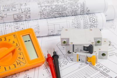 Chantier de pose d'un disjoncteur
