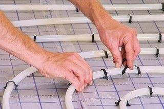Le plancher chauffant — guide RenoMigo Le plancher chauffant : conseils et prix des travaux