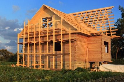 L'isolation des maisons en bois : conseils et prix des travaux